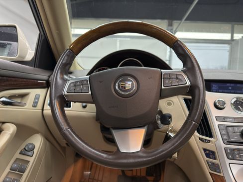 Used 2011 Cadillac CTS Luxury image 15