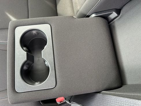 New 2026 Chevrolet Equinox EV LT image 21