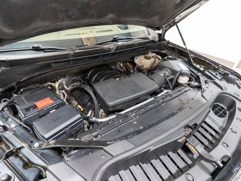 Used 2021 GMC Yukon Denali w/ Denali Premium Package image 41