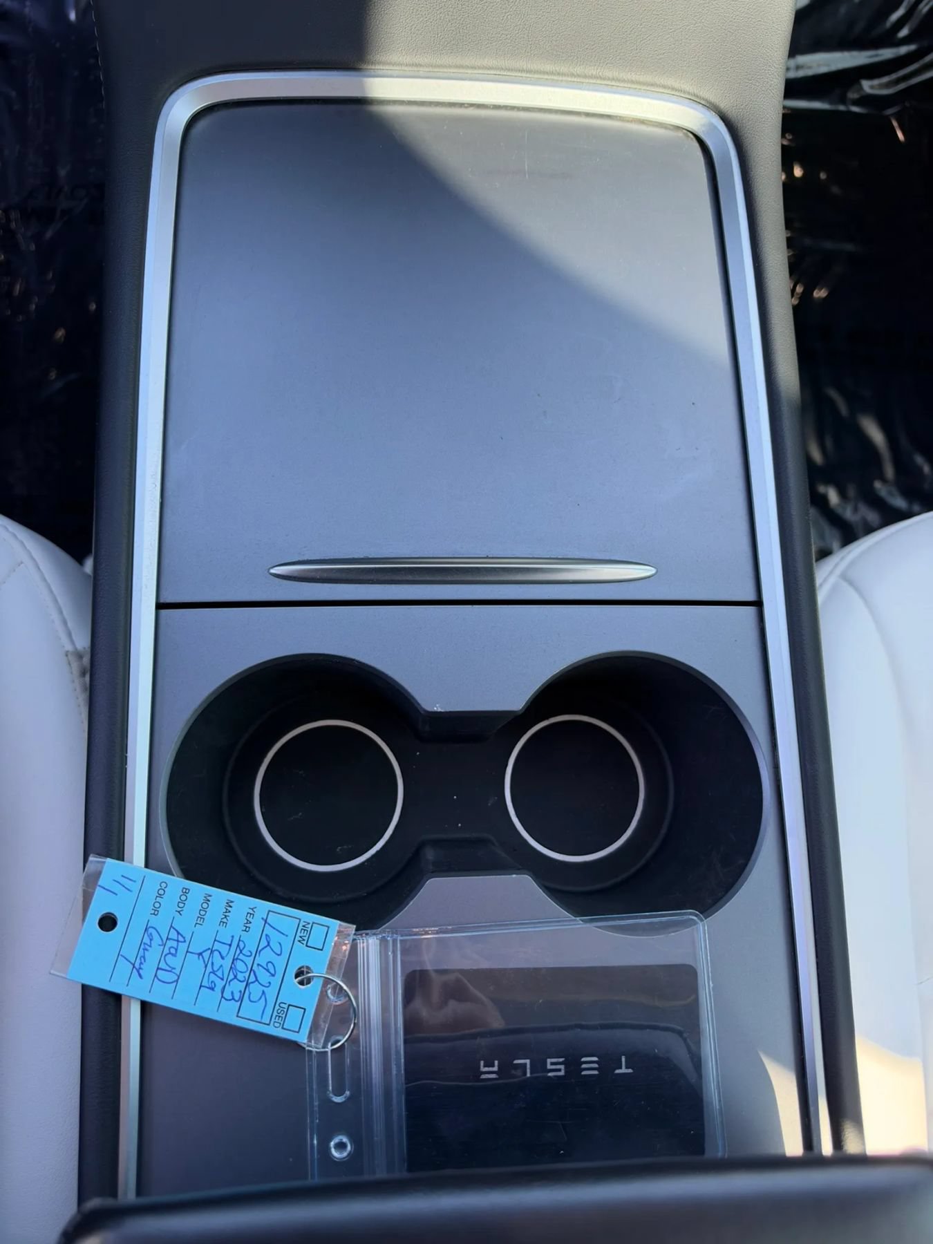 Used 2023 Tesla Model Y Performance AWD/4WD image 19