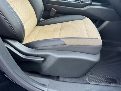 New 2026 Chevrolet Equinox ACTIV w/ Safety and Technology Package image 25