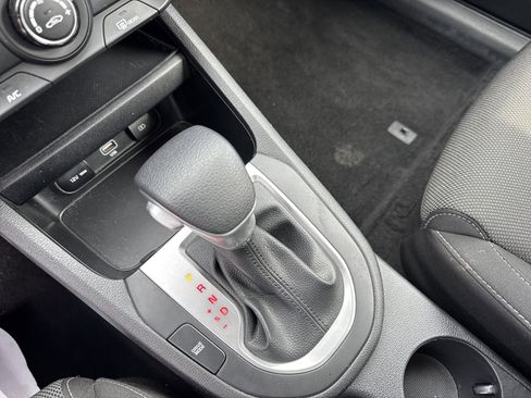 Used 2024 Kia Forte LXS image 23