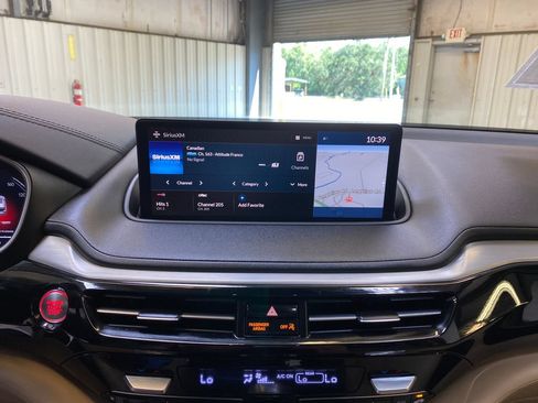 Used 2024 Acura MDX FWD w/ Technology Package image 37
