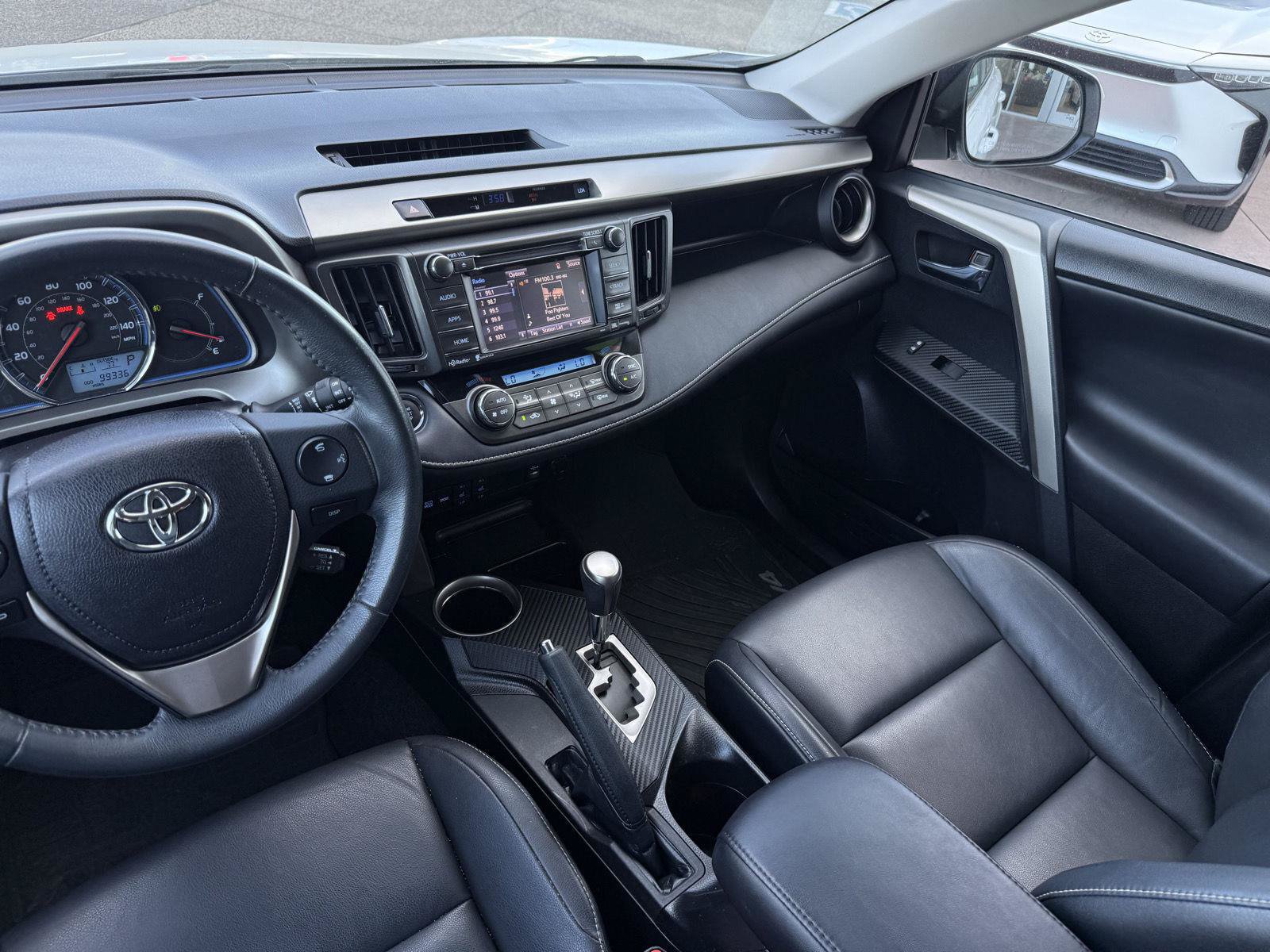 Used 2014 Toyota RAV4 Limited w/ Technology Package AWD/4WD image 45