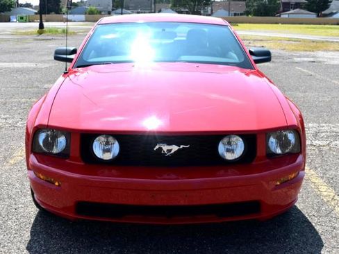 Used 2006 Ford Mustang GT image 4