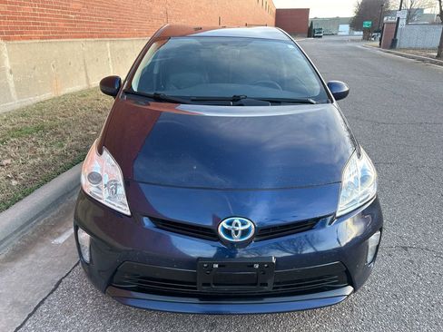 Used 2015 Toyota Prius image 5