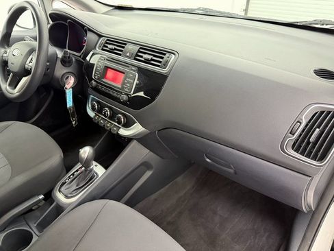 Used 2017 Kia Rio LX w/ Power Package image 9