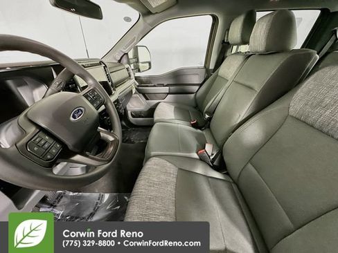New 2026 Ford F250 XLT w/ XLT Premium Package AWD/4WD image 24
