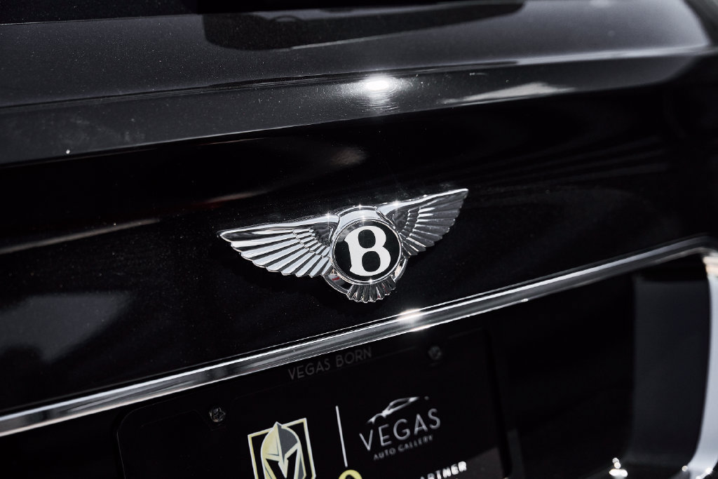 Used 2017 Bentley Bentayga AWD/4WD image 10