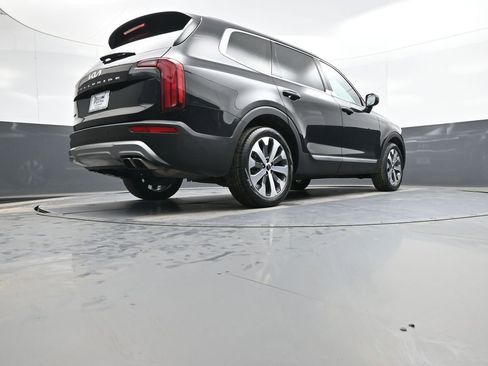 Certified 2022 Kia Telluride S image 31