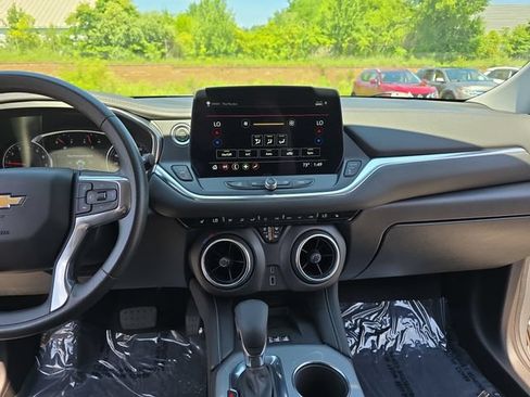 Used 2023 Chevrolet Blazer LT w/ Convenience Package AWD/4WD image 22
