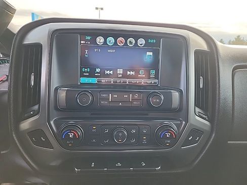 Used 2018 Chevrolet Silverado 1500 LT w/ All Star Edition image 26