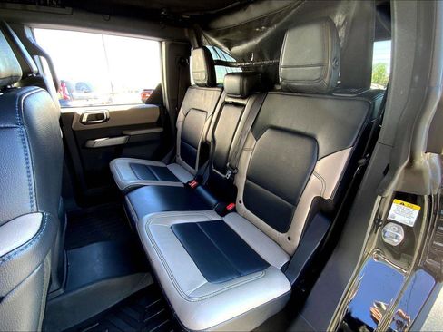 Used 2022 Ford Bronco Wildtrak AWD/4WD image 24