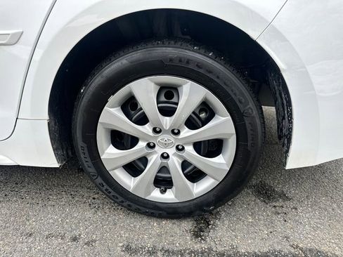 Certified 2023 Toyota Corolla LE image 15