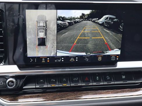 New 2026 GMC Sierra 1500 Elevation w/ Elevation Premium Package AWD/4WD image 16