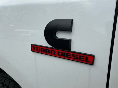 Used 2024 RAM 2500 Laramie w/ Night Edition image 18