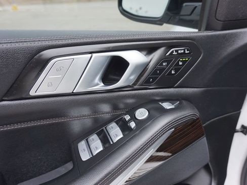 Used 2020 BMW X7 xDrive40i w/ Luxury Seating Package image 20