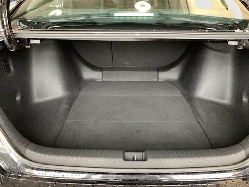 Certified 2023 Honda Accord EX image 41