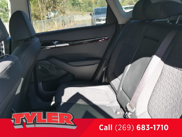 Used 2024 Kia Seltos X-Line AWD/4WD image 37