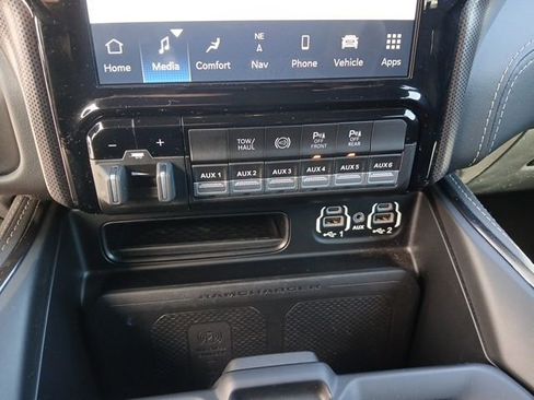 Used 2023 RAM 3500 Limited image 45