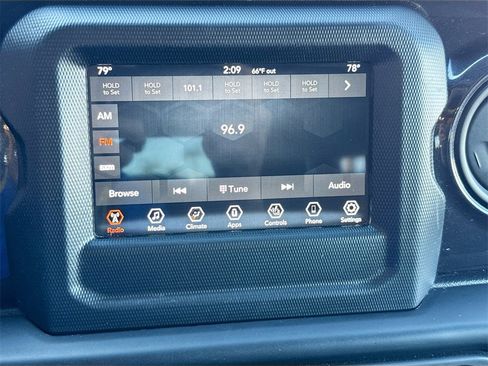 Used 2021 Jeep Wrangler Unlimited Sport image 15