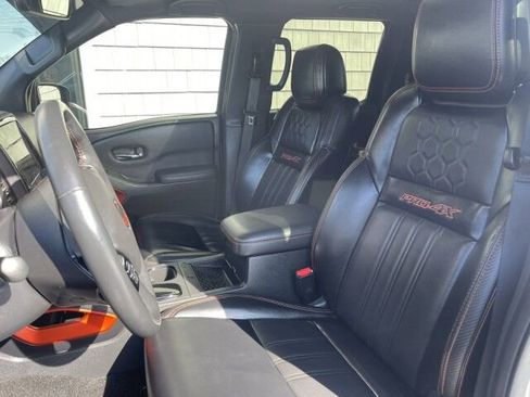 Used 2023 Nissan Frontier PRO-4X w/ Pro-4X Premium Package image 10