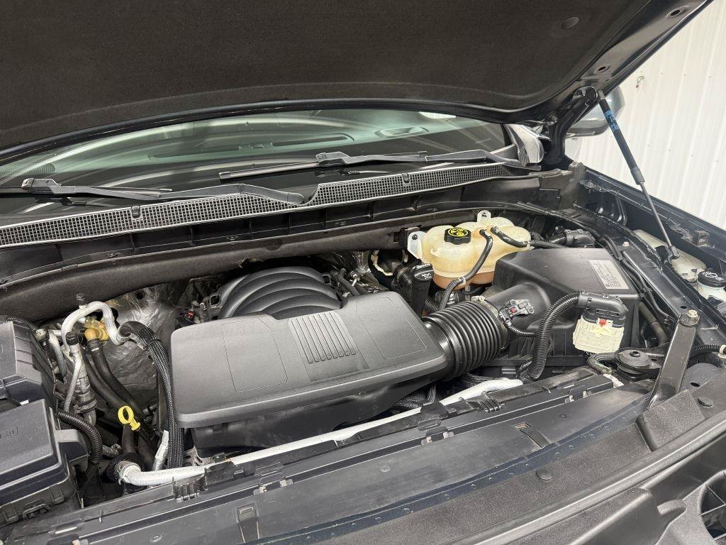 Used 2021 Chevrolet Suburban RST AWD/4WD image 43