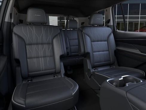 New 2026 Buick Enclave Avenir FWD image 17