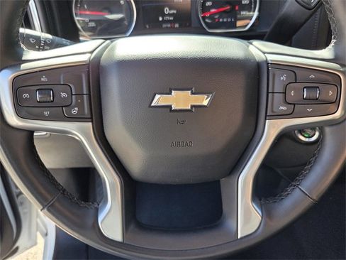 Used 2023 Chevrolet Silverado 2500 LT w/ Convenience Package image 33
