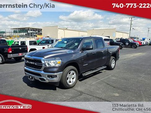 Used 2022 RAM 1500 Big Horn AWD/4WD image 3