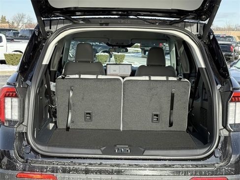 New 2026 Ford Explorer Active w/ Active Comfort Package image 4