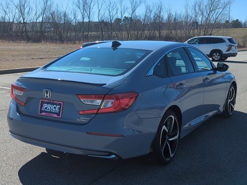 Used 2022 Honda Accord Sport image 7