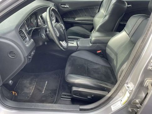 Used 2013 Dodge Charger R/T image 16