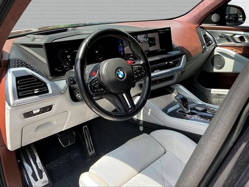 Used 2023 BMW XM AWD/4WD image 15