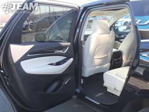 Certified 2024 Buick Enclave Essence w/ Experience Buick Package image 20