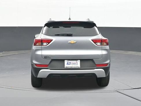 Used 2023 Chevrolet TrailBlazer LT FWD image 10