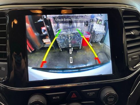 Used 2021 Jeep Grand Cherokee SRT w/ Trailer Tow Group IV image 9