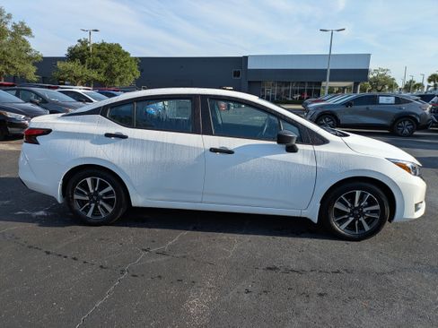 New 2025 Nissan Versa S w/ S Plus Package image 3