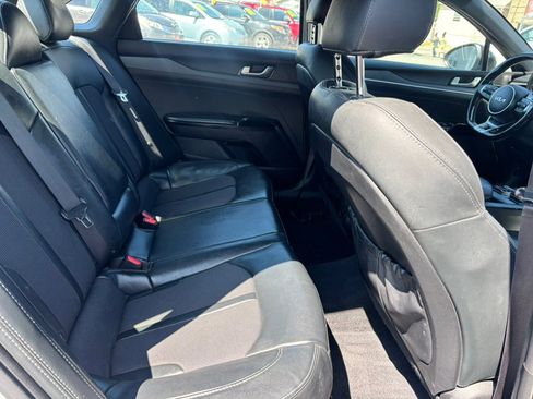 Used 2022 Kia K5 GT-Line FWD image 36