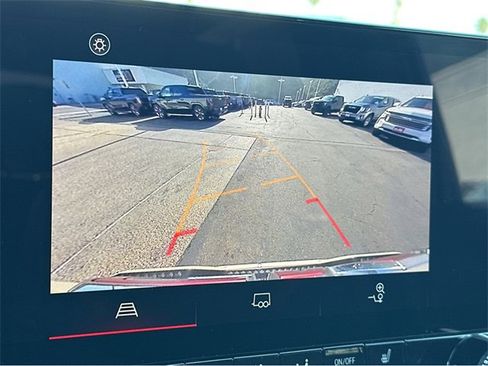 Certified 2023 GMC Canyon AT4 image 26