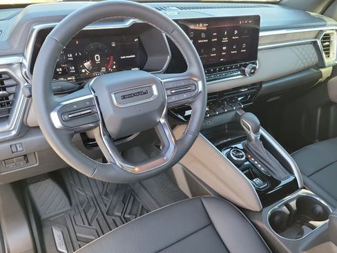 Used 2025 GMC Canyon Denali w/ LPO, Denali Black Edition image 11