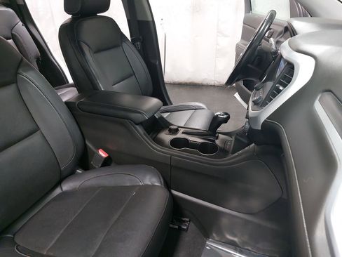 Used 2018 GMC Acadia SLT image 10