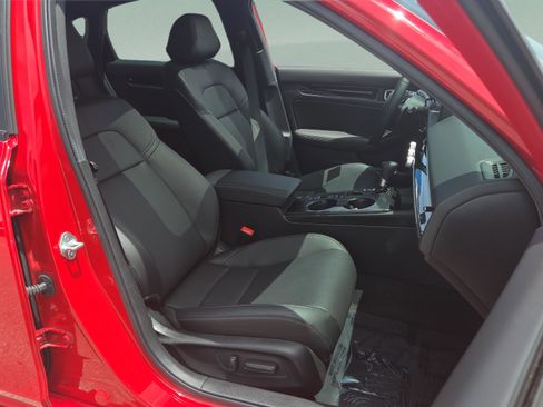 Used 2025 Honda Civic Sport Touring image 17