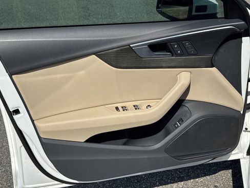 Used 2019 Audi A4 2.0T Premium w/ Convenience Package image 10