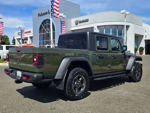 Certified 2022 Jeep Gladiator Rubicon w/ LED Lighting Group AWD/4WD image 4