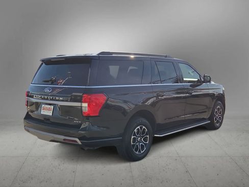 Used 2022 Ford Expedition Max XLT image 9