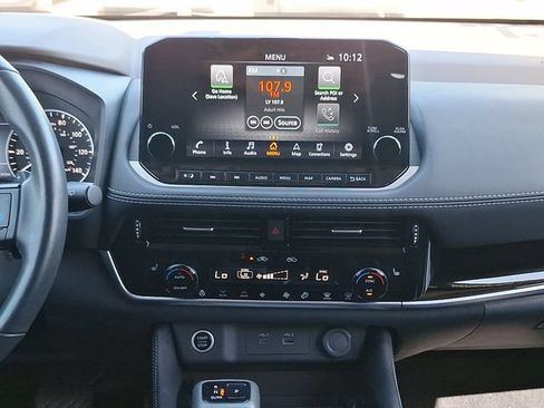Used 2023 Nissan Rogue SL w/ SL Premium Package FWD image 18