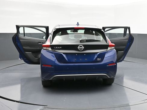 Used 2024 Nissan Leaf SV Plus image 39