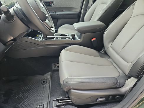 Certified 2026 Subaru Outback Premium AWD/4WD image 19