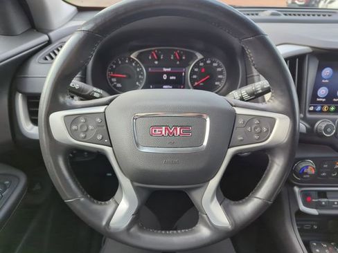 Used 2022 GMC Terrain SLT w/ LPO, Floor Liner Package image 17